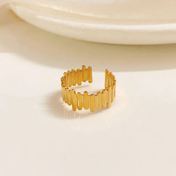 Gold Plated Anti Tarnish Geometric Band Finger Ring