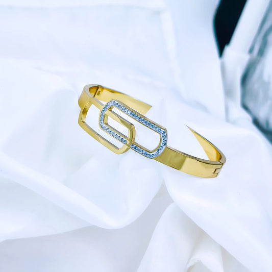Linked Loop Crystal Accent Anti-Tarnish Gold Plated Kada / Bracelet