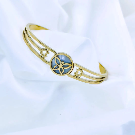 White Stone Floral Anti-Tarnish Gold Plated Kada / Bracelet
