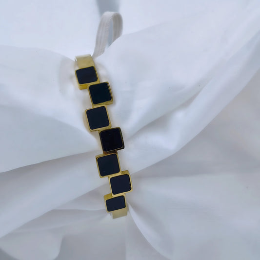 Anti Tarnish Black Stone Gold Plated Kada Bracelet