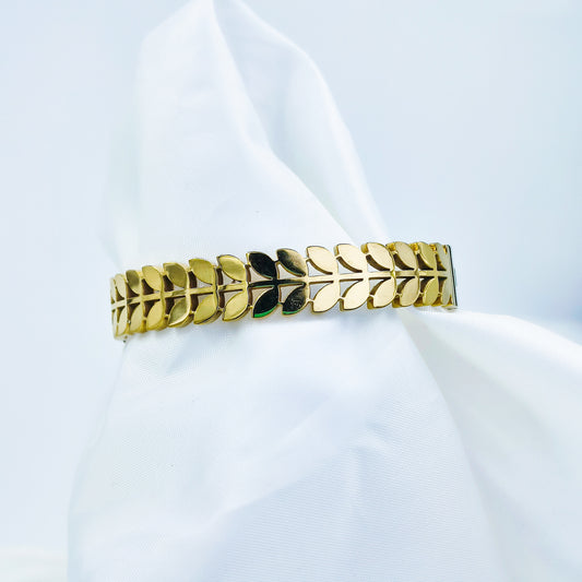 Gold Plated Leaf Design Kada – Anti Tarnish (Regular Size 2.6 & 2.8)