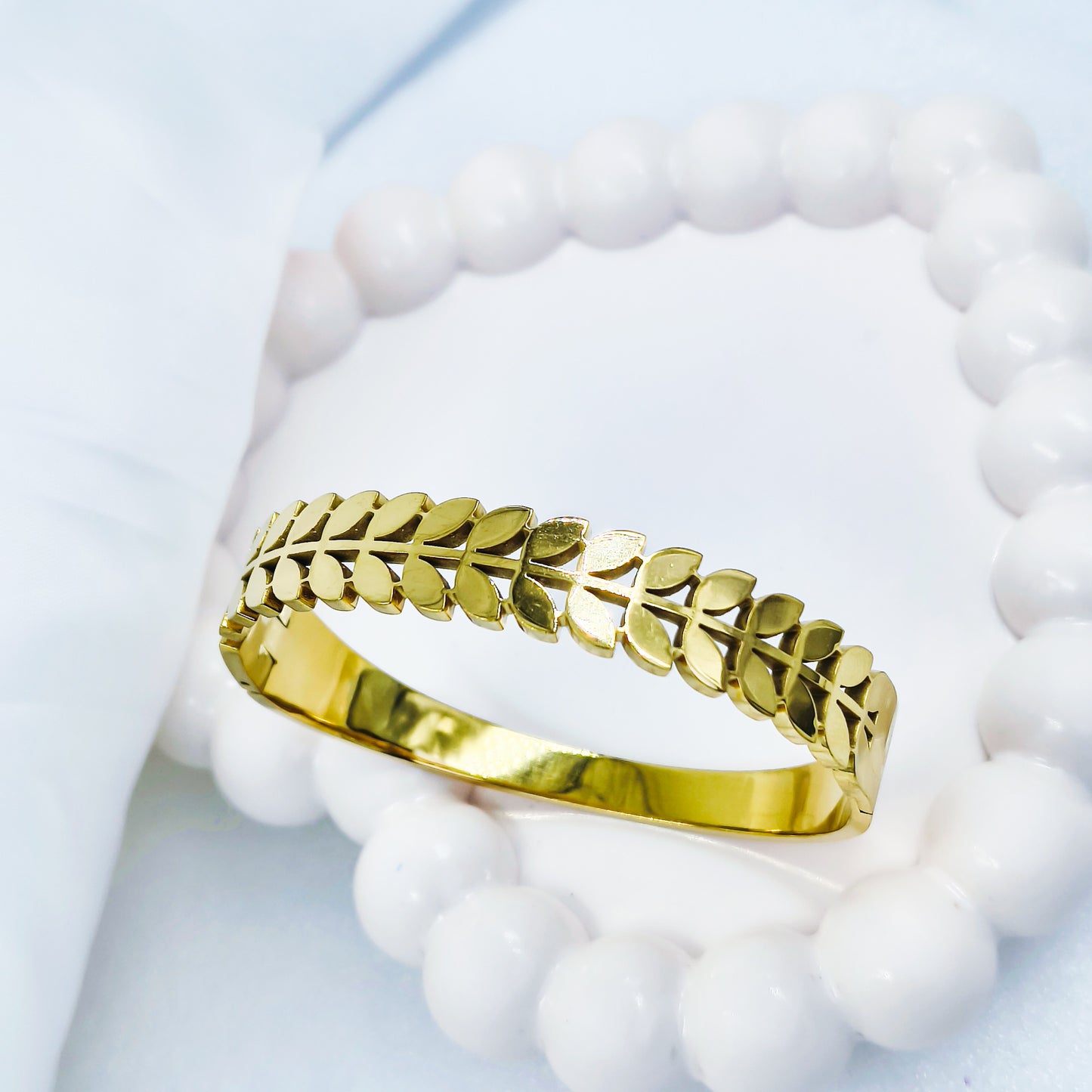 Gold Plated Leaf Design Kada – Anti Tarnish (Regular Size 2.6 & 2.8)
