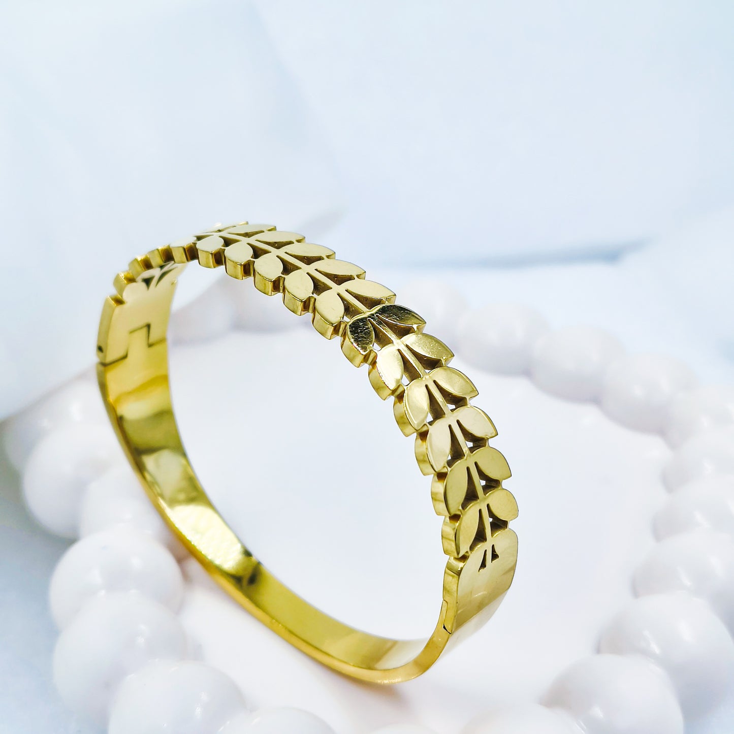 Gold Plated Leaf Design Kada – Anti Tarnish (Regular Size 2.6 & 2.8)