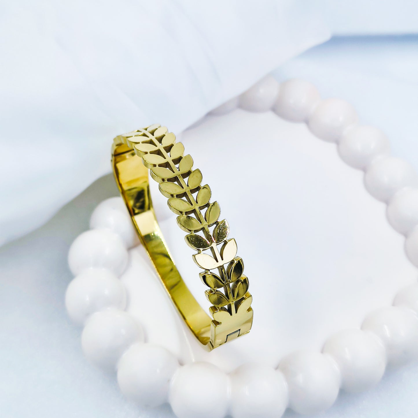 Gold Plated Leaf Design Kada – Anti Tarnish (Regular Size 2.6 & 2.8)