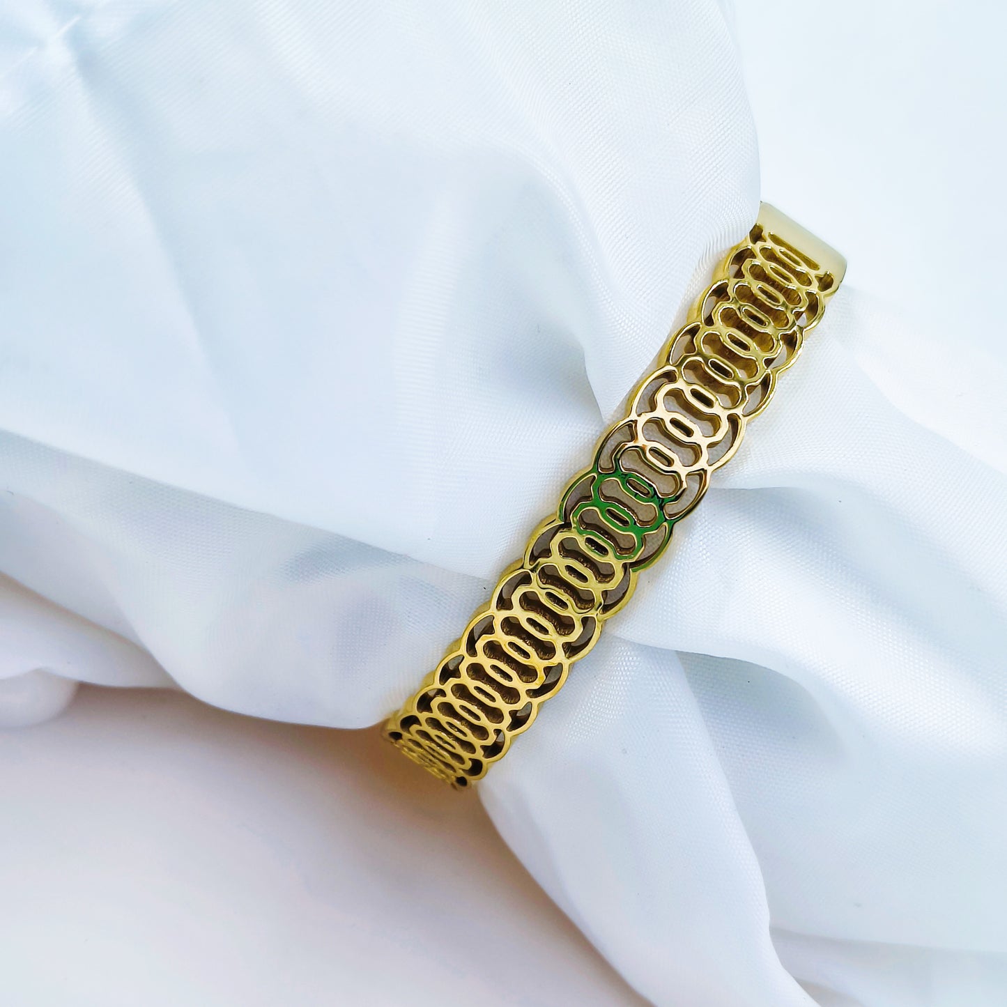 Gold Plated Designer Chain Kada – Anti Tarnish (Regular Size 2.6 & 2.8)