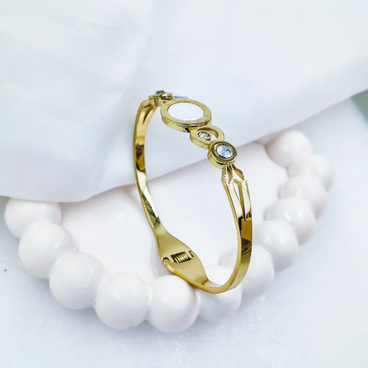 Gold Plated Stone Circle Kada – Anti Tarnish (Regular Size 2.6 & 2.8)