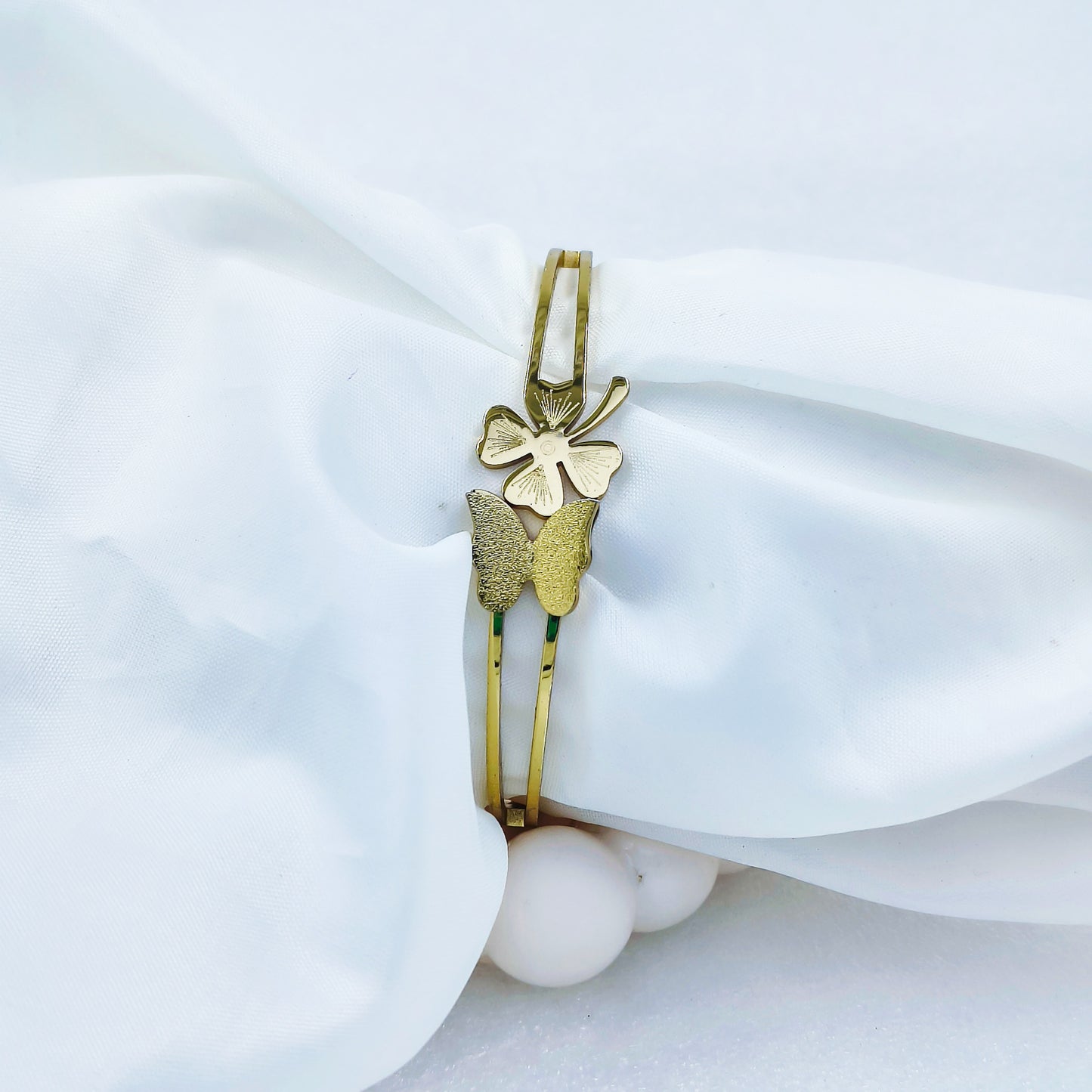 Floral Butterfly Gold Plated Anti-Tarnish Bracelet (Regular Size & 2.8)