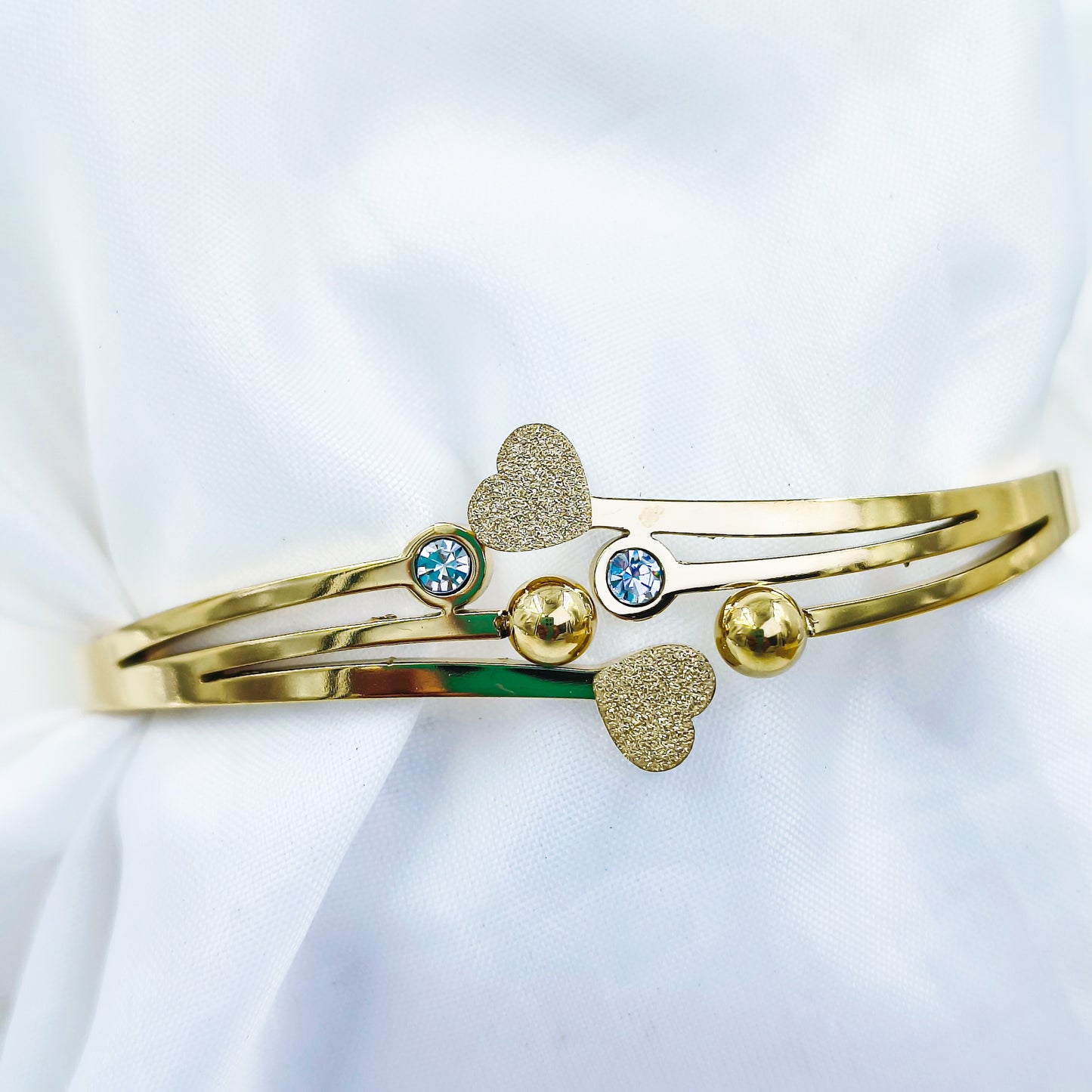 Double Heart Gold Plated Anti-Tarnish Bracelet (Regular Size & 2.8)