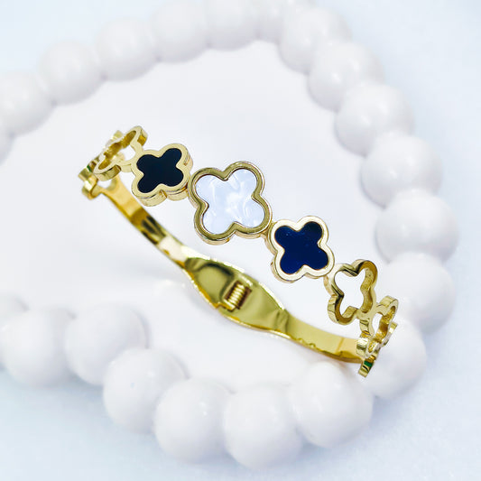 Clover Charm Gold-Toned Anti-Tarnish Bracelet (Regular Size & 2.8)