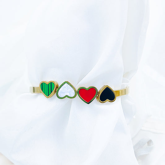 Four Hearts Multicolor Gold-Toned Anti-Tarnish Bracelet (Regular Size & 2.8)