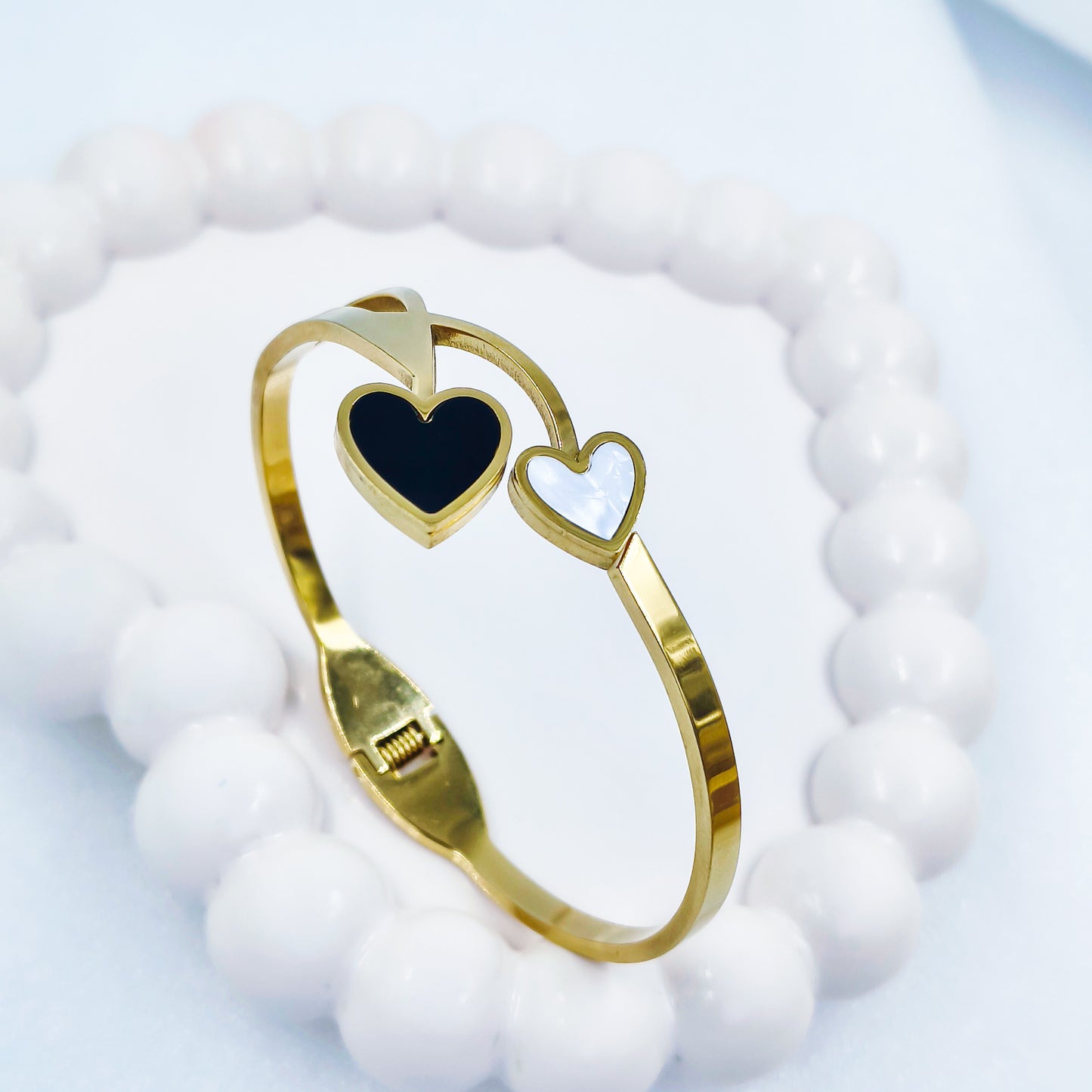 Dual Heart Gold-Toned Anti-Tarnish Bracelet (Regular Size, 2.6 & 2.8)