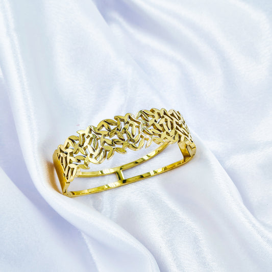 Anti-Tarnish Gold Plated Abstract Design Kada Bracelet Regular Size 2.8 | True Shiny Jewells