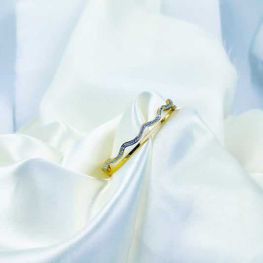 ✨ Anti-Tarnish Wave Design Gold Plated Kada Bracelet – Regular Size 2.8