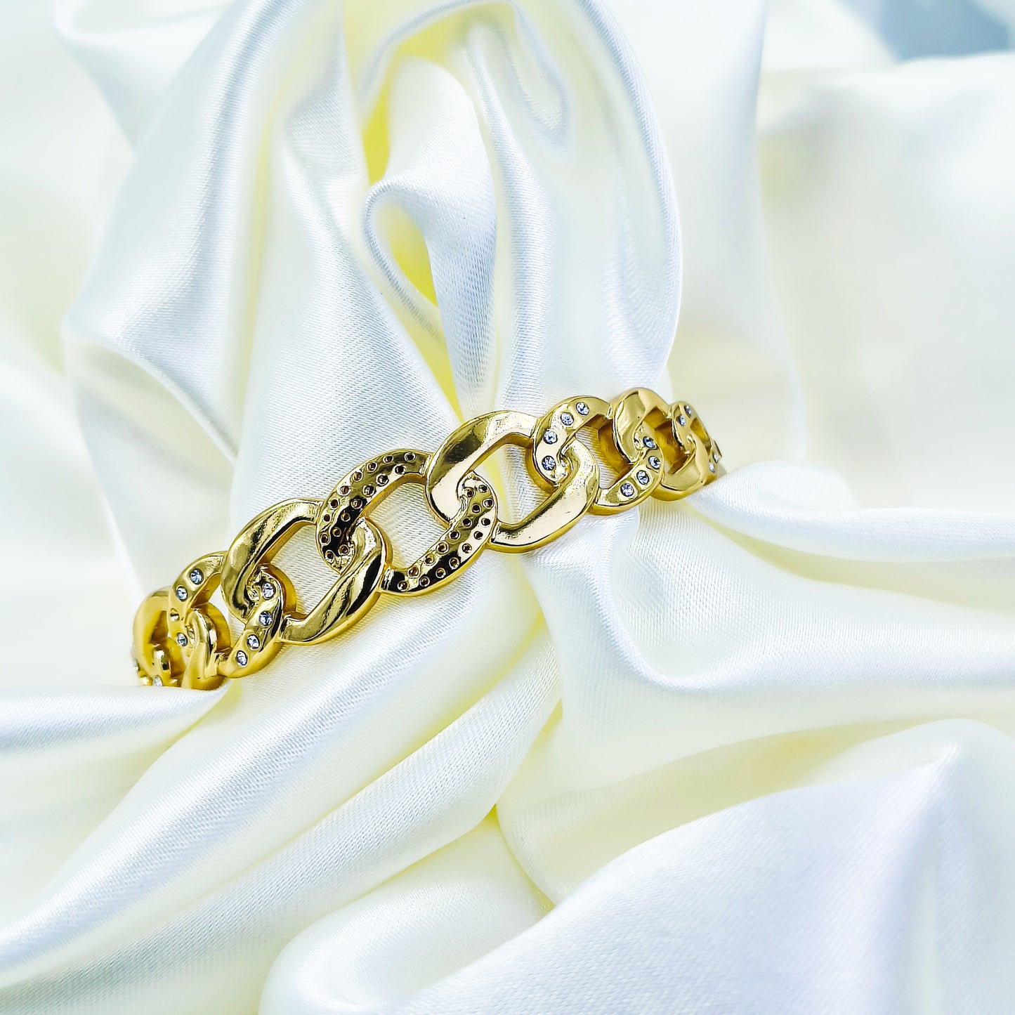 Anti-Tarnish Gold Plated Chain-Link Kada Bracelet with Stones – Regular Size 2.8