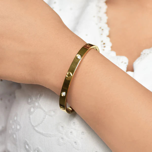 Gold-Plated Heart Engraved Anti Tarnish Kada Bangle For Women